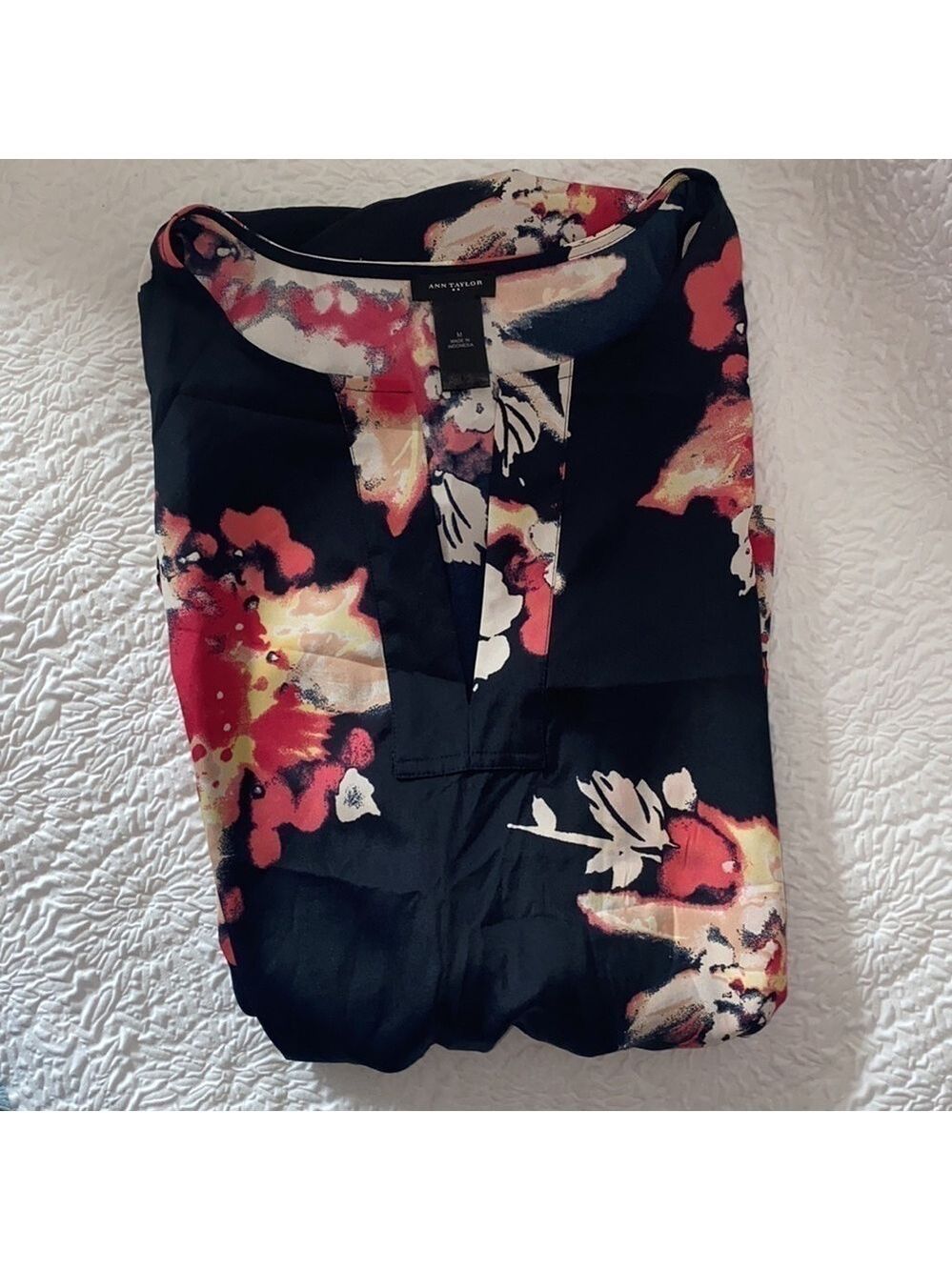 Ann Taylor Split-Neck Floral Sleeveless Maxi Dress - Picture 4 of 12